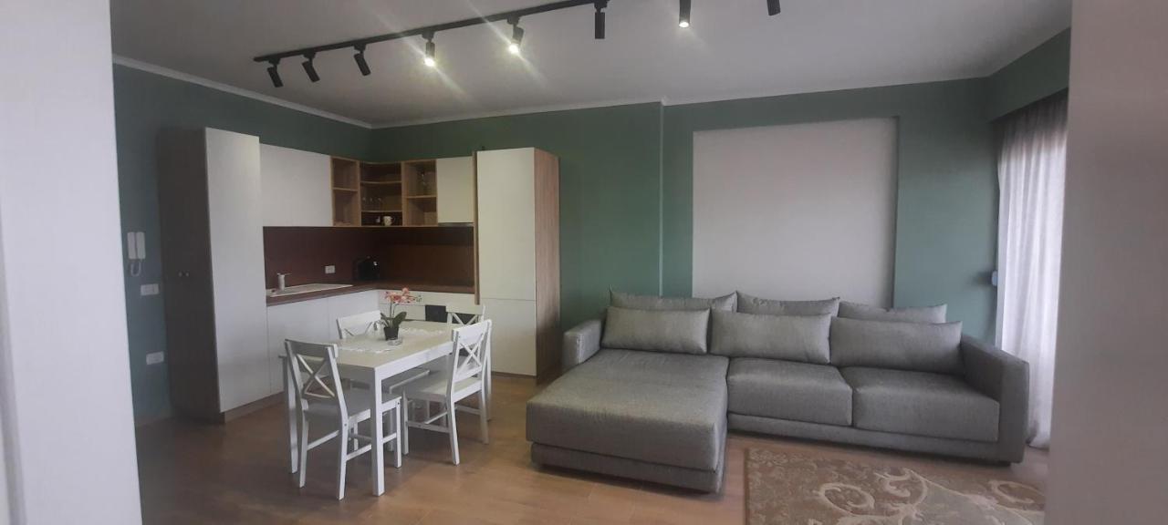 Flower Apartment Тирана Экстерьер фото