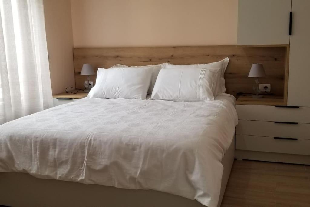 Flower Apartment Тирана Экстерьер фото