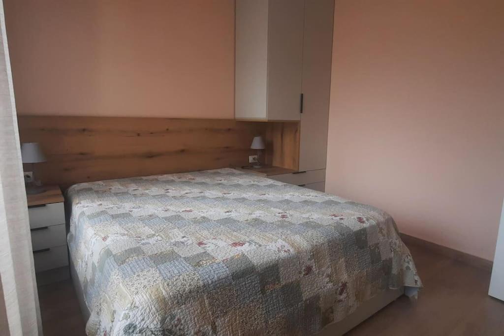 Flower Apartment Тирана Экстерьер фото